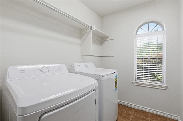 Building Photo - 6320 Merritt Way Ct