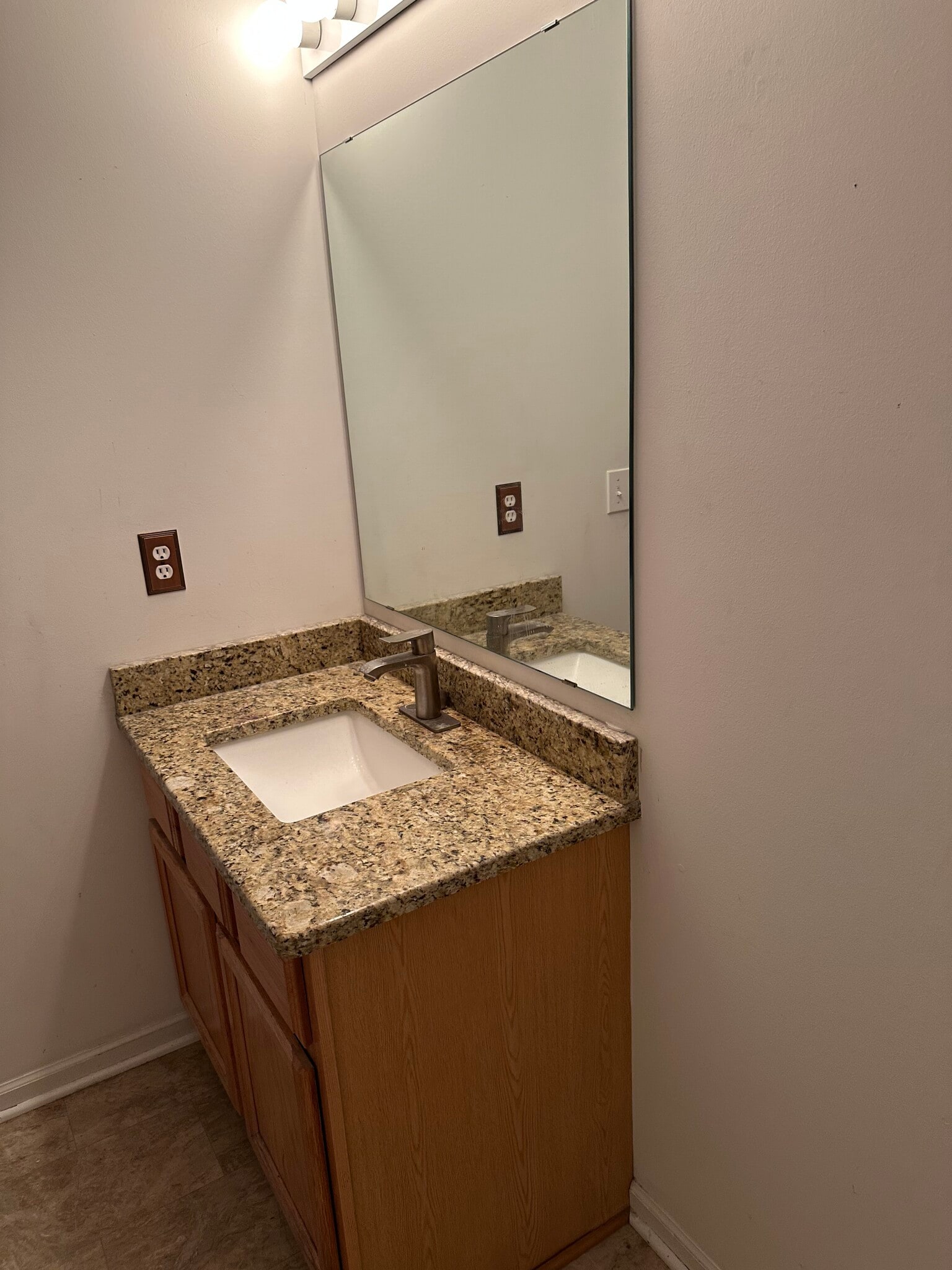 Building Photo - 637 Strand Pond Cir