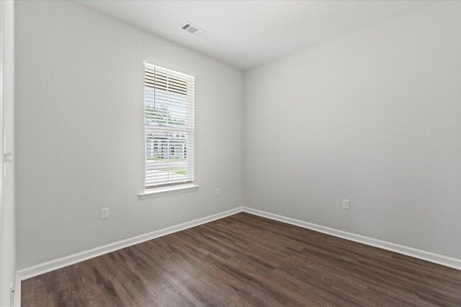 Building Photo - 109 Bartram Ridge