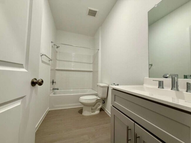 Building Photo - 15349 Dapple Blf Ln