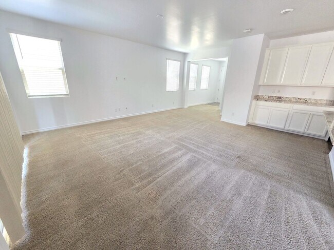 Building Photo - 2868 Amphion Ct