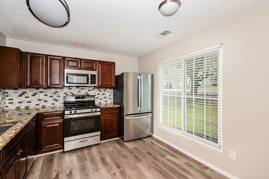 Building Photo - 1647 Carrie Farm Ln NW