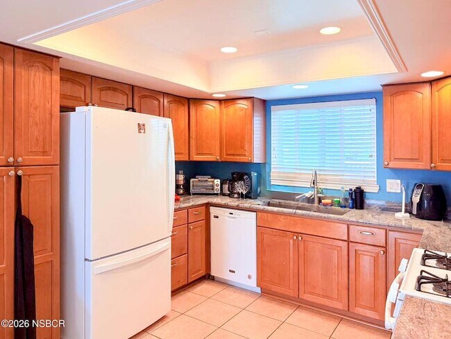 Building Photo - 109 Hercules Ave