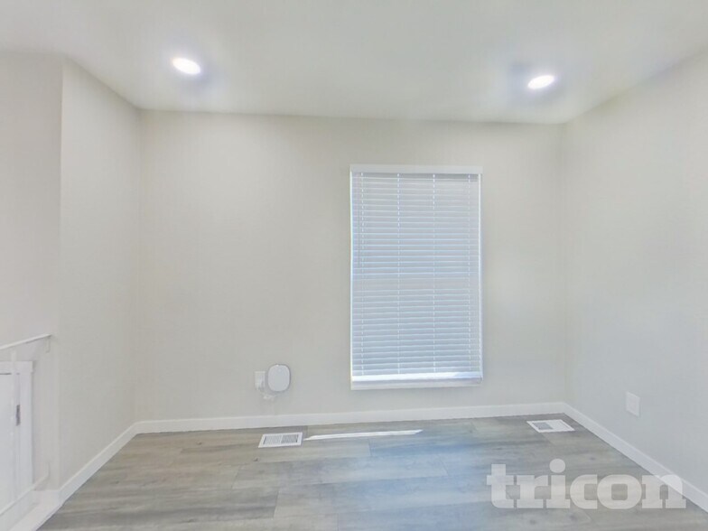 Building Photo - 4706 Wilde Pl