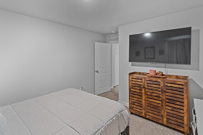 Building Photo - 7710 Purple Vitex Rd