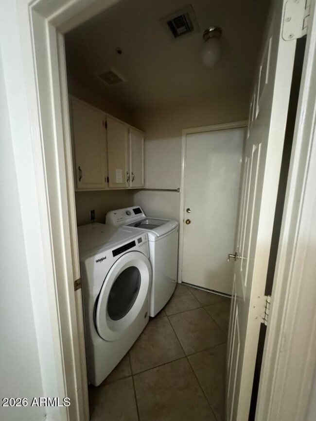 Building Photo - 13235 N 90th Pl