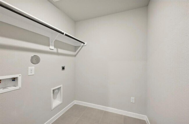 Building Photo - 15529 Olive Ter Trl