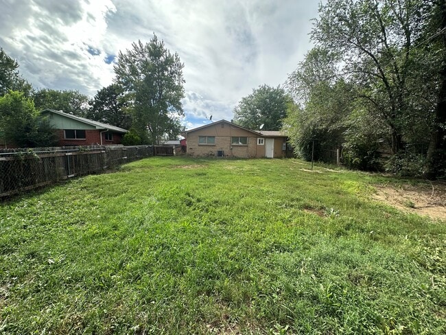Building Photo - 4638 Swadley St