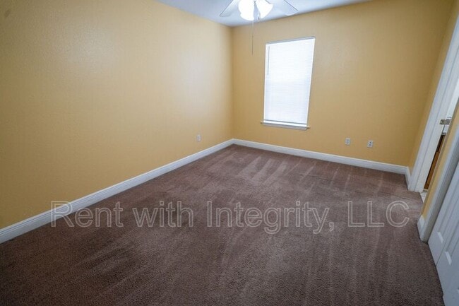 Building Photo - 3314 Sawtooth Dr