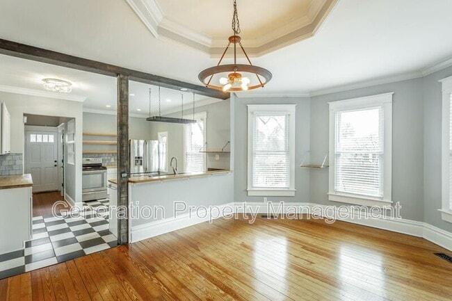 Building Photo - 1126 W Mississippi Ave