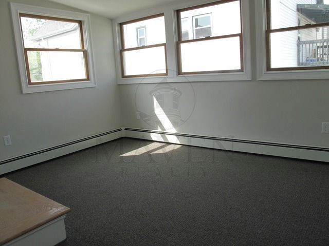 Building Photo - 105 Conwell Ave