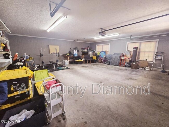 Building Photo - 12207 Lyndell Plantation Dr