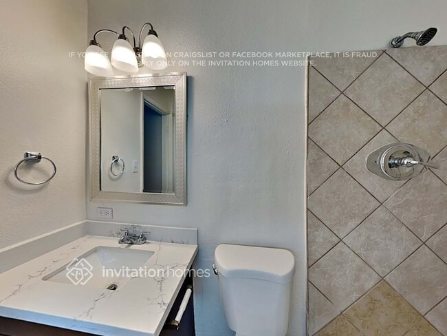 Building Photo - 3817 W Cactus Wren Dr