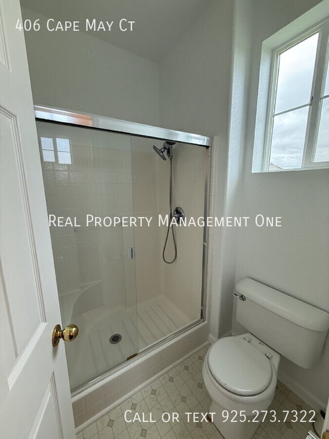 Building Photo - 406 Cape May Ct