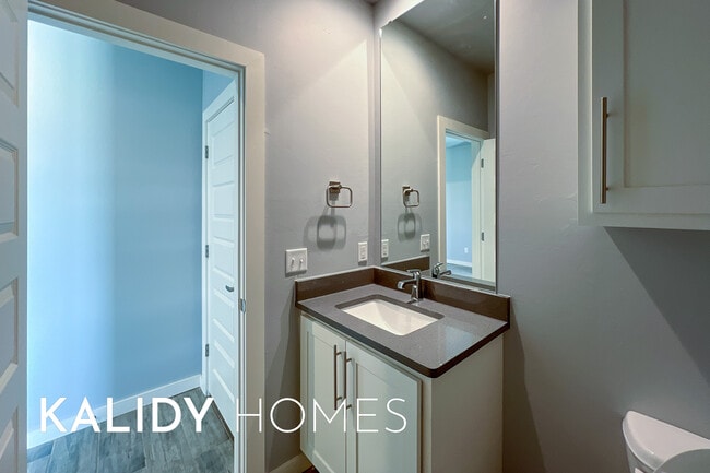 Building Photo - 217 Olde Ml Rd