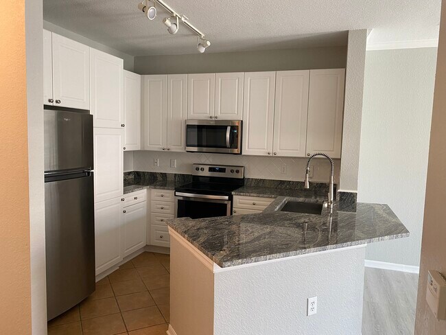 Building Photo - 4221 W Spruce St