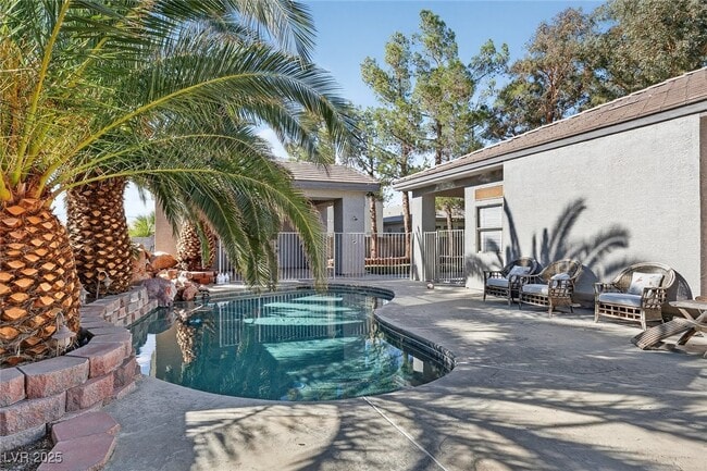 Building Photo - 3769 Erva St