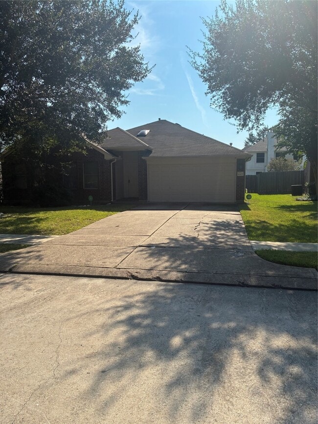 Building Photo - 8307 Solara Bend Ct
