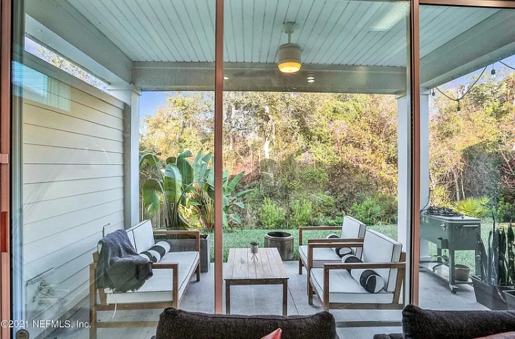 Building Photo - 326 Vista Lake Cir