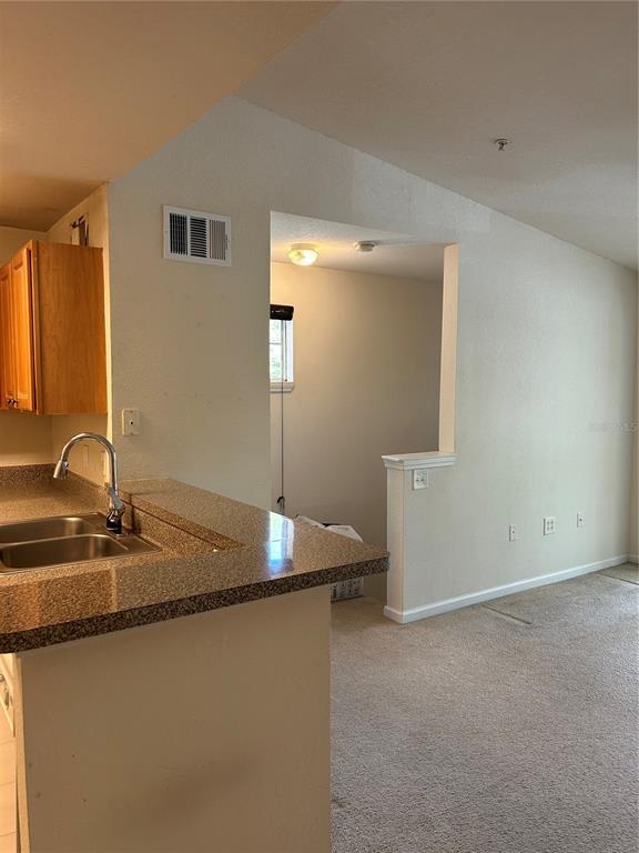 Building Photo - 11901 Sandy Knoll Ct