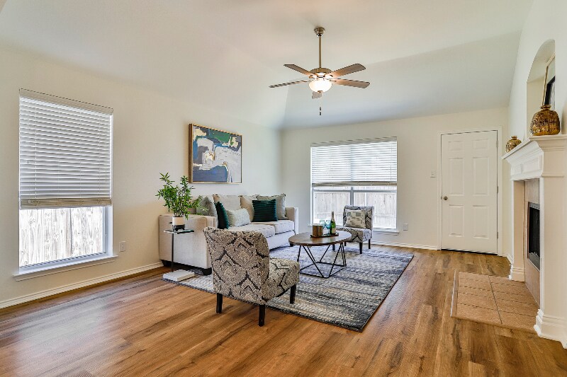 Building Photo - 2205 Pacino Dr