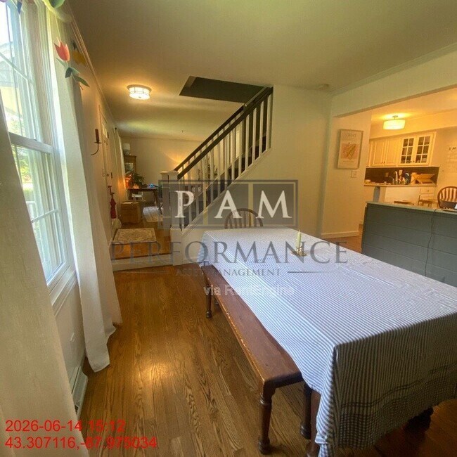 Building Photo - N86W5195 Covington Square