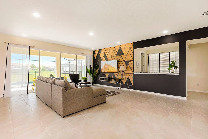 Building Photo - 8904 Tropical Hvn Ct