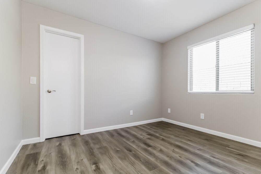 Building Photo - 15550 N Ulrich Way