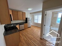 Building Photo - 4606 N Monticello Ave