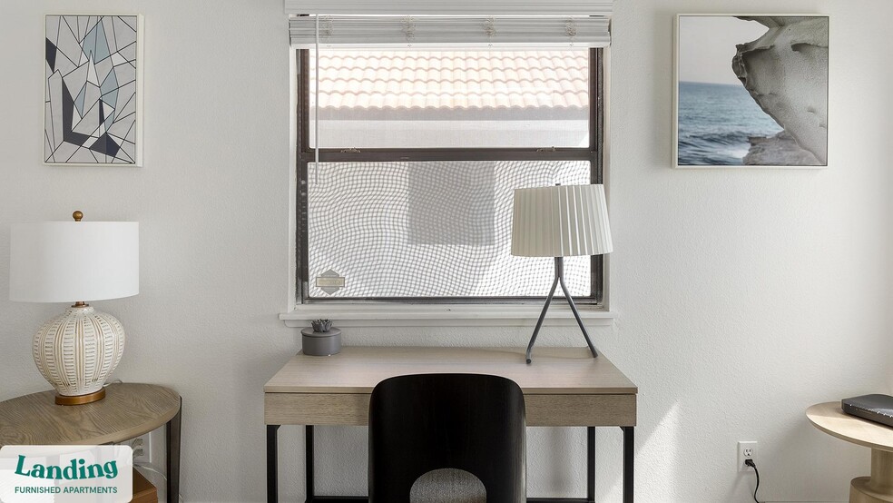 Building Photo - 5272 Tamarus St