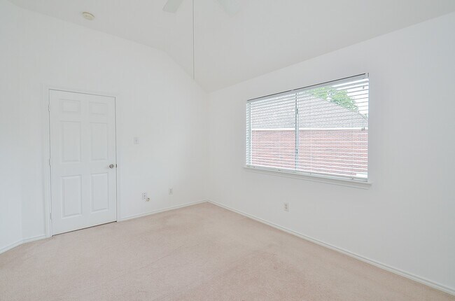 Building Photo - 5315 Fairweather Ct
