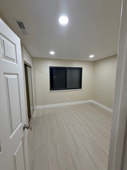 Building Photo - 3579 Haig St