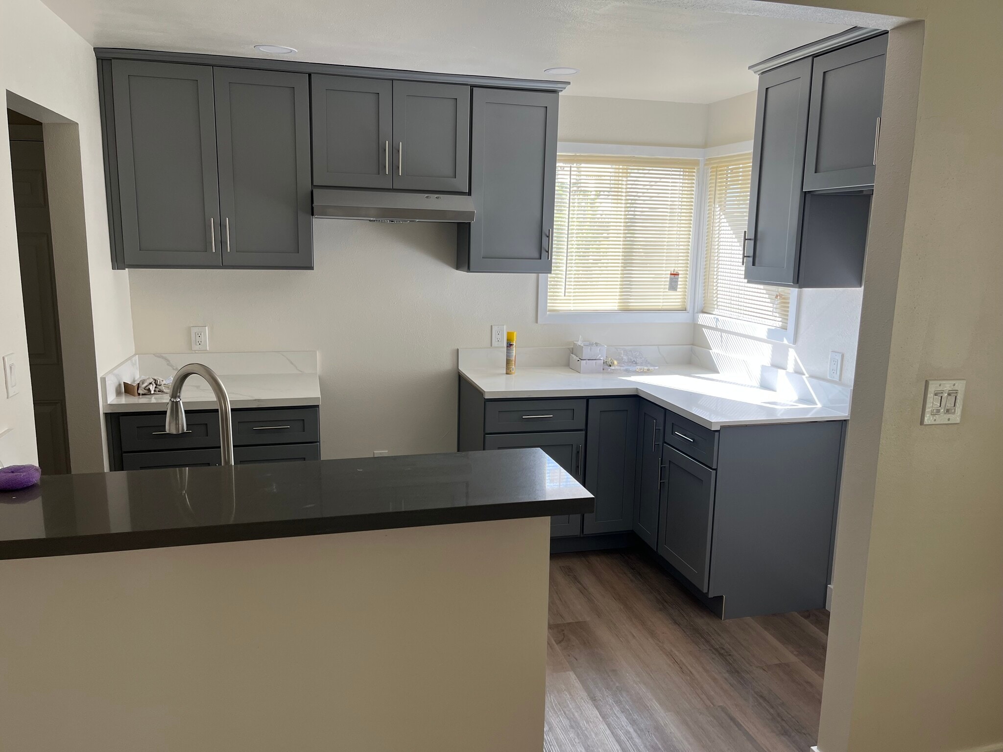 Building Photo - 2003 W Olympic Blvd