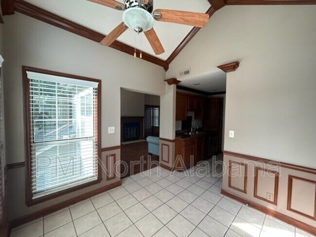 Building Photo - 1023 Stones Throw Dr NW