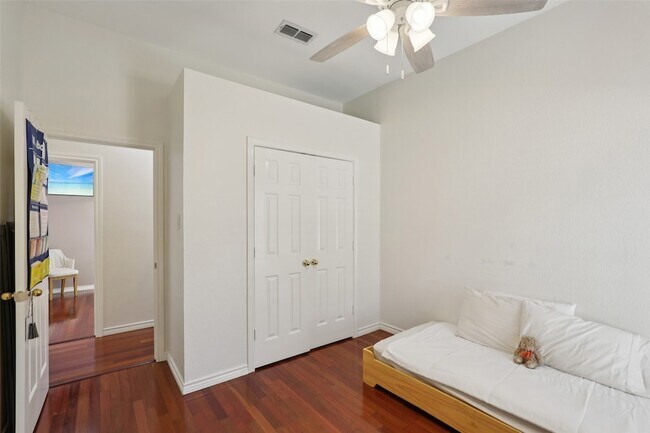 Building Photo - 7512 Woodside Hl