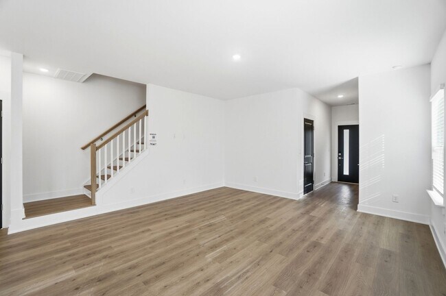 Building Photo - Bright & Modern New Construction Townhome