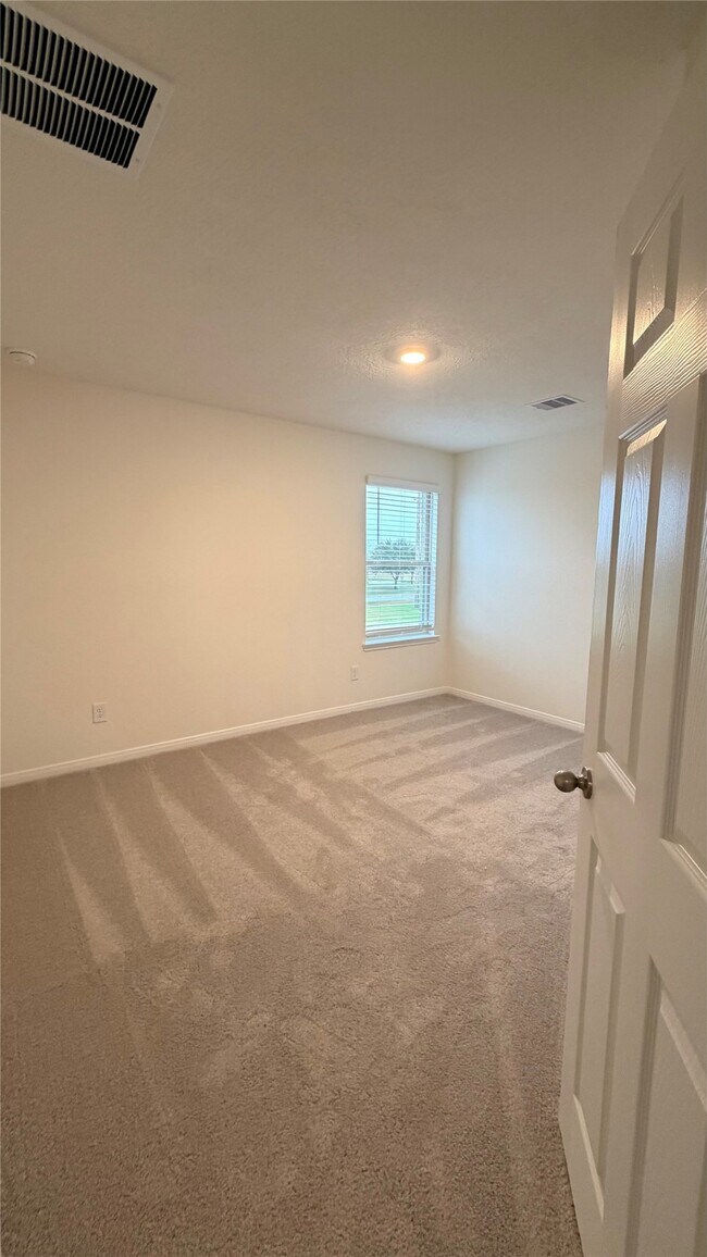 Building Photo - 2800 Cordova Hl Dr