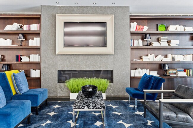 Building Photo - 110 Wall St