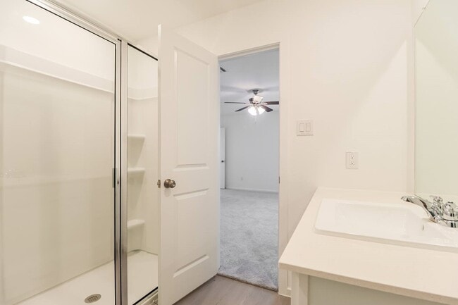 Building Photo - 16488 Blossom Grv Dr