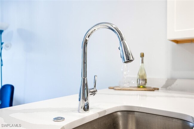 Building Photo - 3320 Olympic Dr