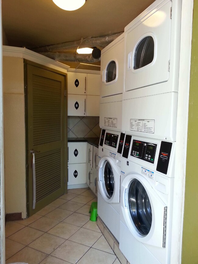 Building Photo - ***   OPEN HOUSE TODAY   *** Join us today (SUNDAY) JUNE 14, 2026 from 12:00 PM – 5:00 PM     (Un...
