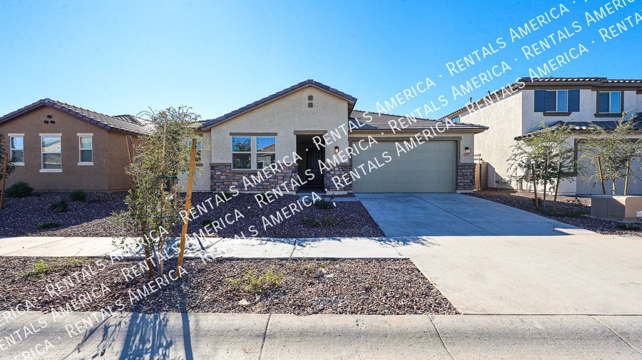 Building Photo - 17175 W Blue Sky Dr