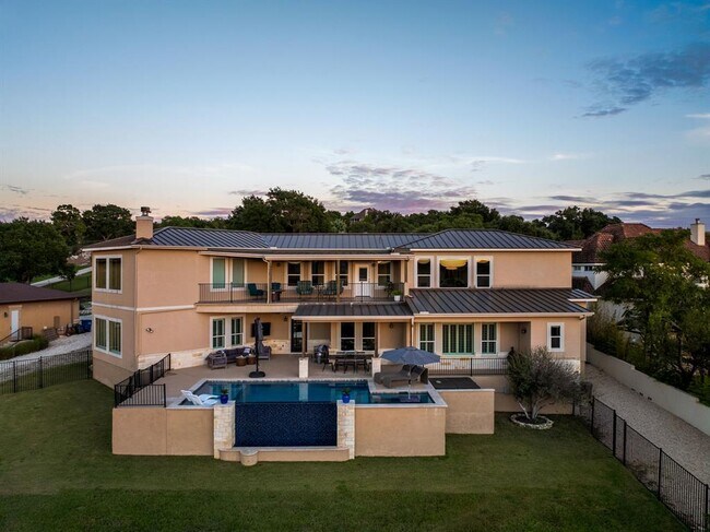 Building Photo - 1472 Kings Cove Dr