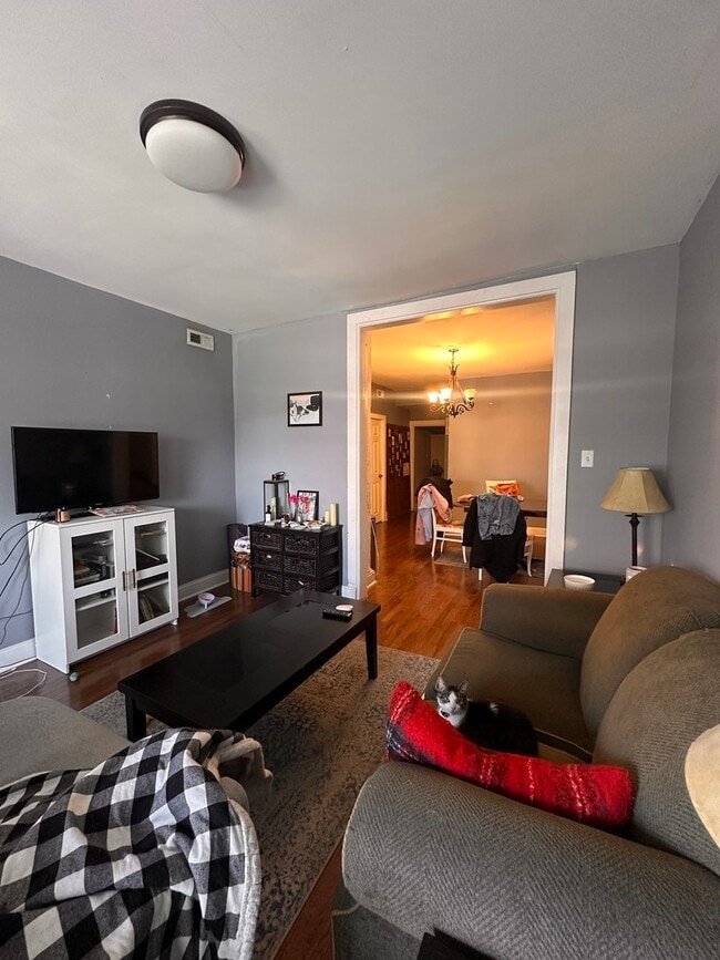 Building Photo - 1817 S Peoria St