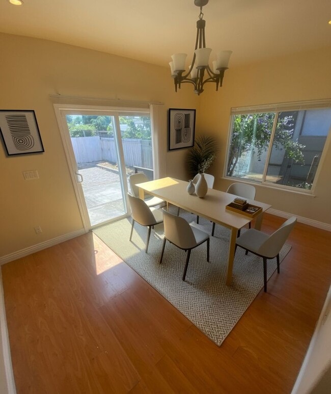 Building Photo - Advent - Three Bedroom House W/ Two Car Ga...