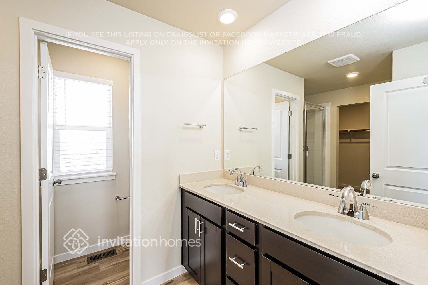 Building Photo - 850 Mesic Ln