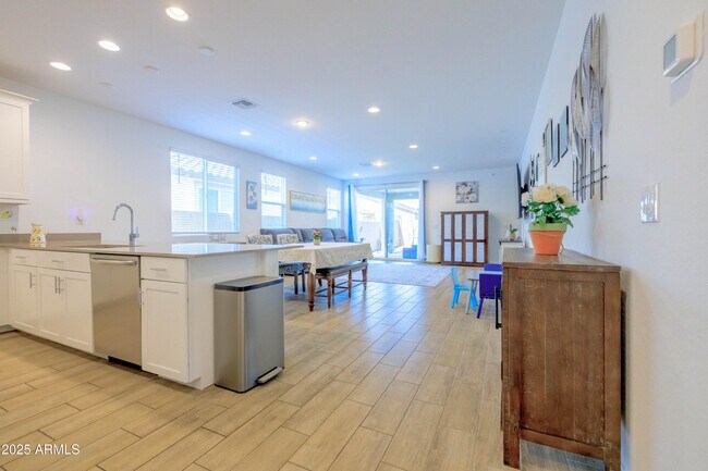 Building Photo - 4234 Enmark Dr