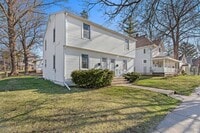 Building Photo - 916 Quincy St