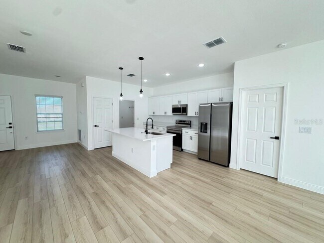 Building Photo - 2942 SW 162nd Street Rd
