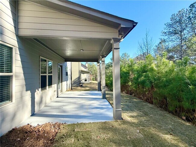 Building Photo - 1917 Castleberry Ln